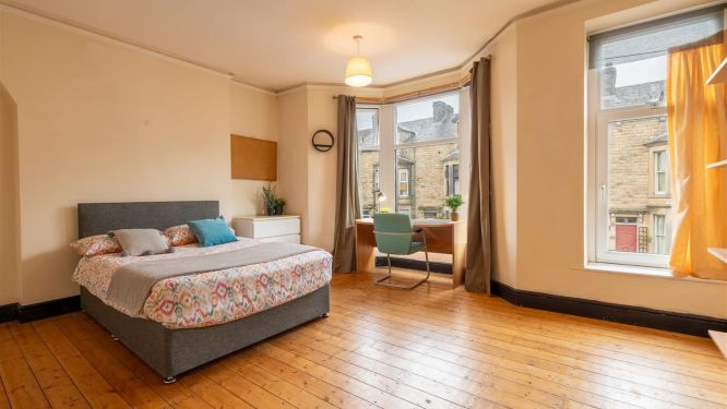 Student House or Studio in Lancaster: What Does Your Rent Actually Include?