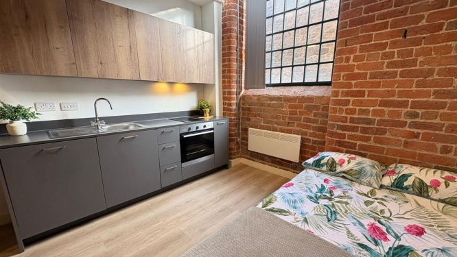 Student Studios in Lancaster: Silk Mill, Equitable House and Other Options